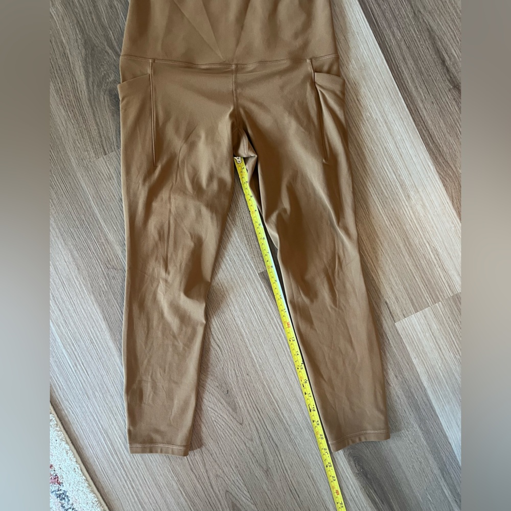 Athleta Salutation Stash Tipped Tight Brown Leggings M/P High Rise Pockets - Picture 11 of 11